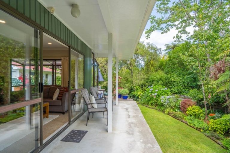 Photo of property in 23 Alexander Street, Waikanae, 5036