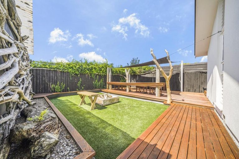 Photo of property in 8 Otaki Place, North New Brighton, Christchurch, 8083