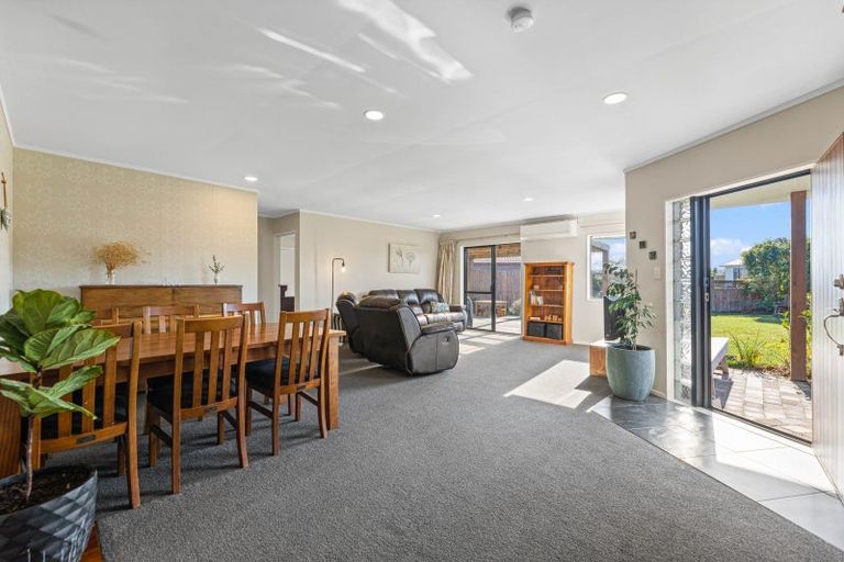 Photo of property in 4 Rogers Place, Fairview Downs, Hamilton, 3214