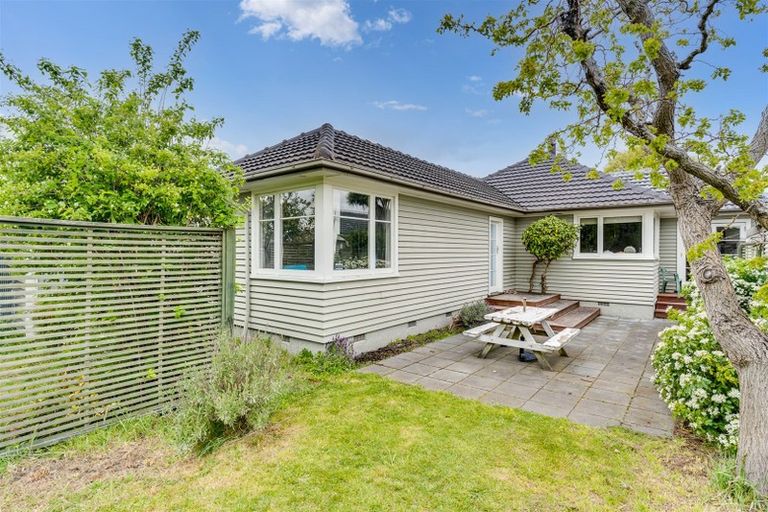 Photo of property in 4 Merton Place, Bryndwr, Christchurch, 8053