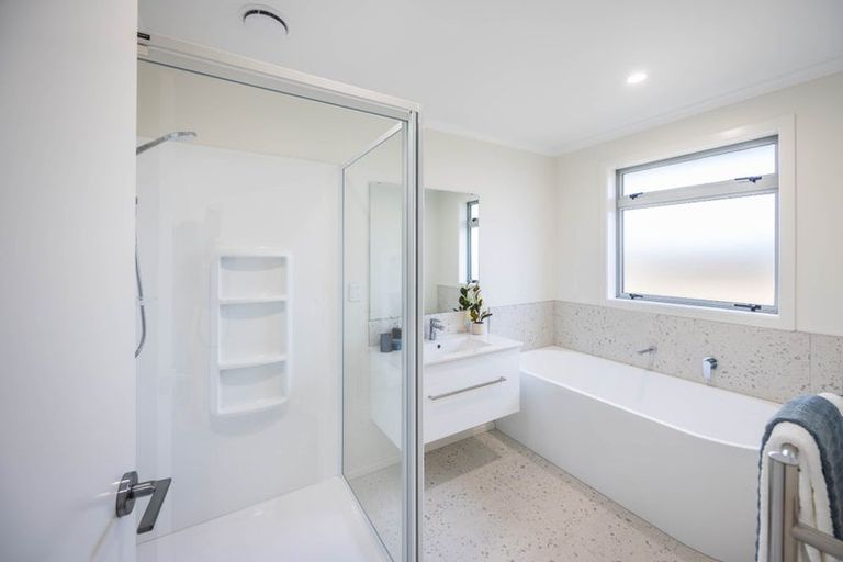 Photo of property in 13 Pukaki Place, Baverstock, 3200