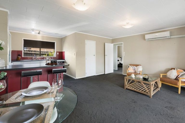 Photo of property in 6b Washington Square, Paeroa, 3600