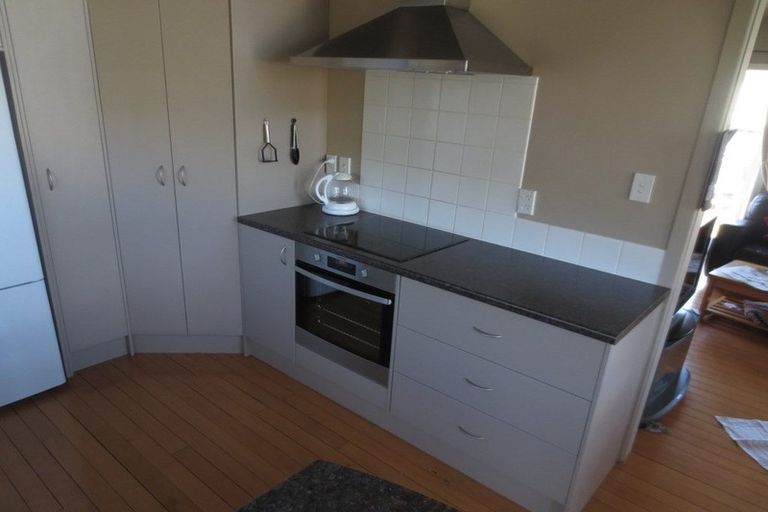 Photo of property in 3 Tyne Road, Forrest Hill, Auckland, 0620