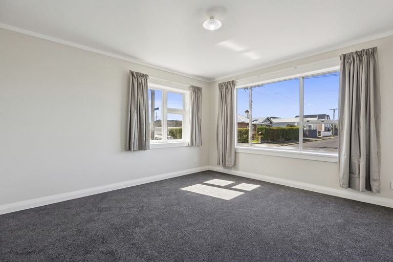 Photo of property in 32 Richardson Street, Saint Kilda, Dunedin, 9012