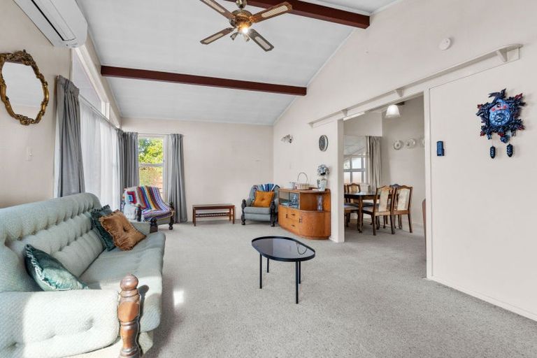 Photo of property in 4 Mabson Terrace, Masterton, 5810