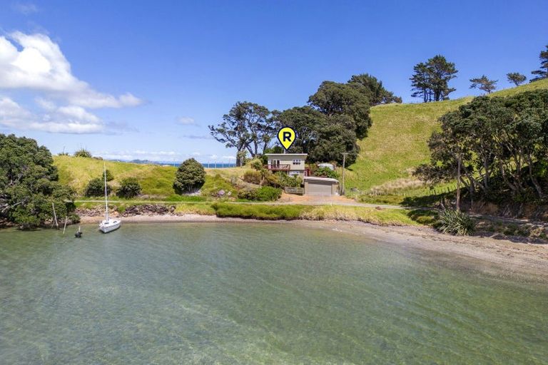 Photo of property in 50 Otautu Wharf Road, Colville, Coromandel, 3584