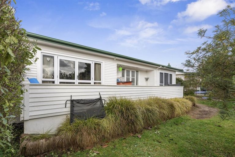 Photo of property in 15 Glenfield Road, Owhata, Rotorua, 3010