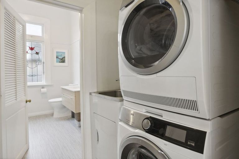 Photo of property in 19 Pretoria Avenue, Saint Clair, Dunedin, 9012