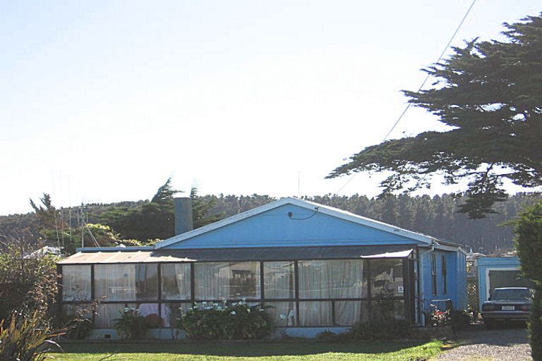 Photo of property in 79 Seabury Avenue, Foxton Beach, Foxton, 4815