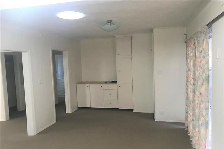 Photo of property in 29 Wainuiomata Road, Wainuiomata, Lower Hutt, 5014