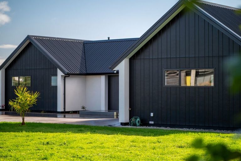 Photo of property in 2 Tareha Place, Kerikeri, 0230