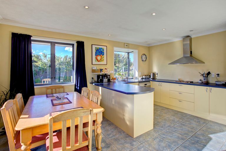 Photo of property in Cromwell Motels, 3 Gavan Street, Cromwell, 9310