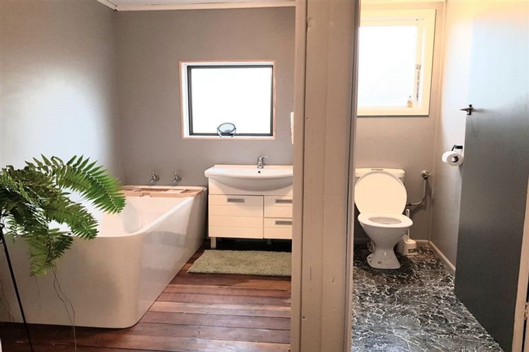 Photo of property in 24 Kea Street, Piopio, 3912