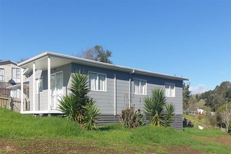 Photo of property in 36 Johnston Road, Kawakawa, 0210