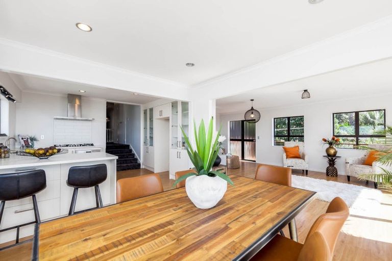 Photo of property in 55 West Hoe Heights, Orewa, 0931