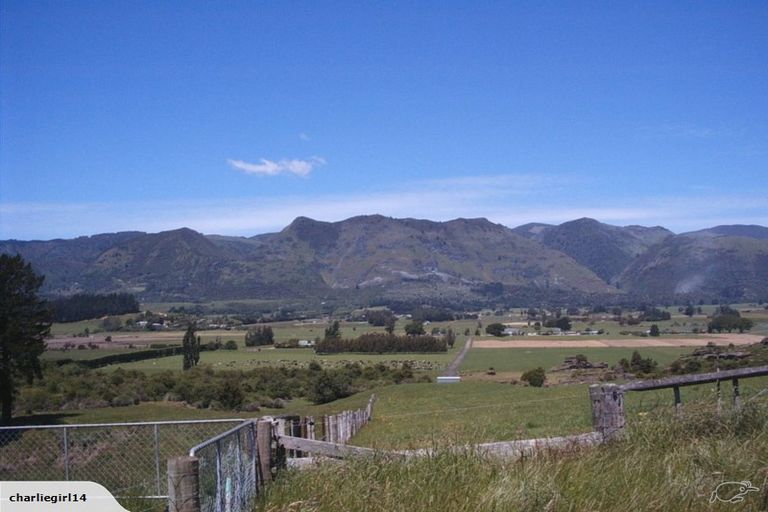 Photo of property in 31 Arapeta Place, Takaka, 7110