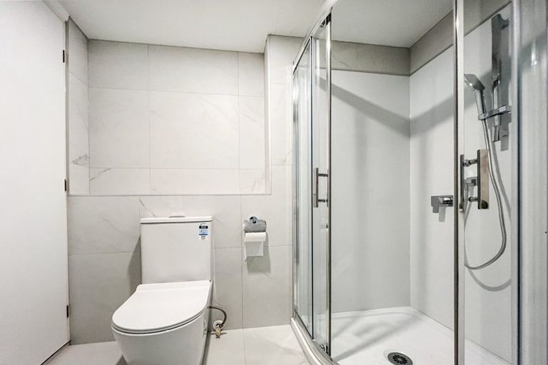 Photo of property in 1/12 Meadway, Sunnyhills, Auckland, 2010