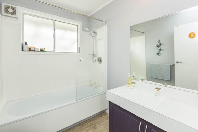 Photo of property in 156 California Drive, Totara Park, Upper Hutt, 5018