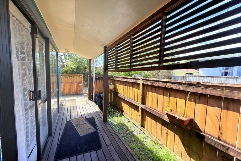 Photo of property in 1/25a Ward Street, Trentham, Upper Hutt, 5018