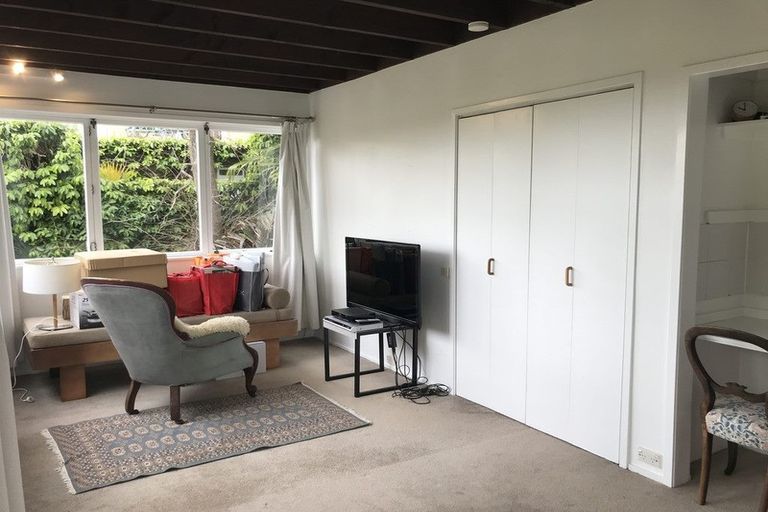 Photo of property in 35 Manurere Avenue, Takapuna, Auckland, 0622