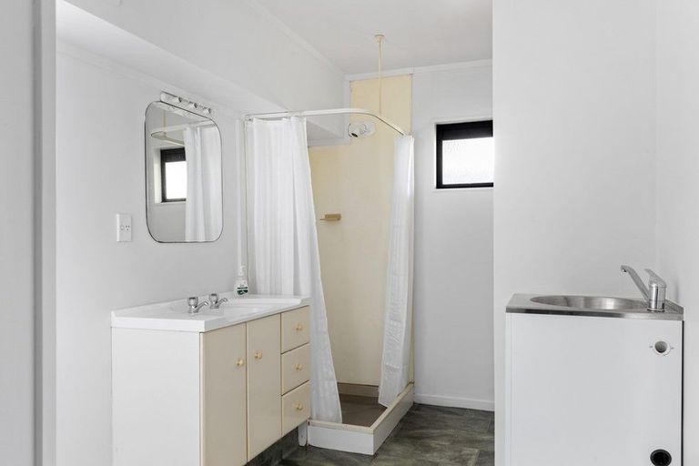 Photo of property in 8 Meander Drive, Welcome Bay, Tauranga, 3112