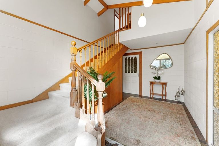 Photo of property in 5 Price Street, Westown, New Plymouth, 4310