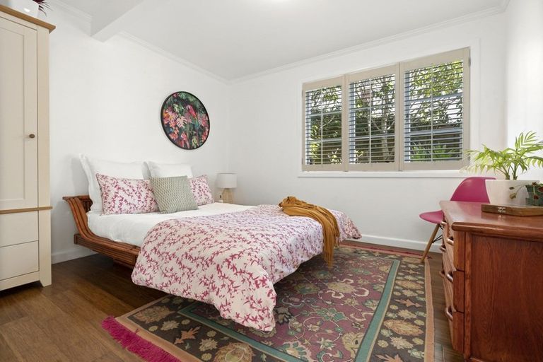 Photo of property in 34 Hastings Parade, Devonport, Auckland, 0624