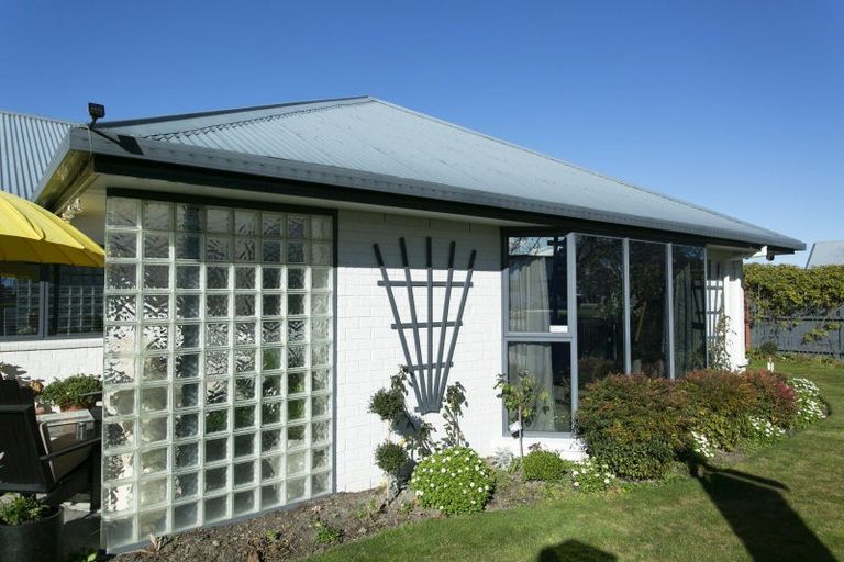 Photo of property in 21 Mona Square, Ashburton, 7700