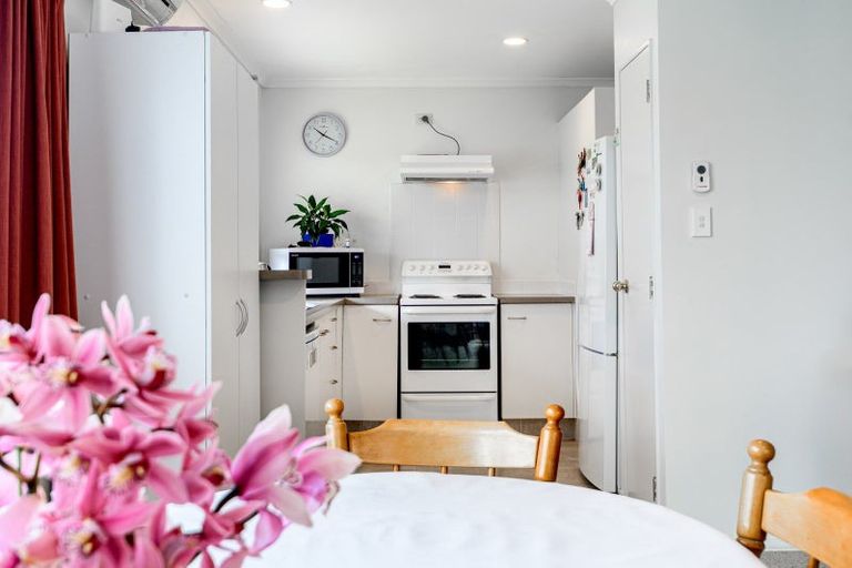 Photo of property in 5a Mansels Road, Greerton, Tauranga, 3112