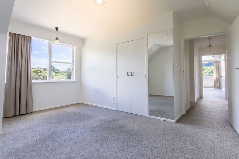 Photo of property in 15 Brazier Grove, Paraparaumu, 5032