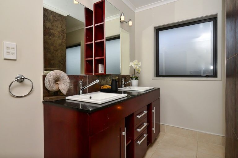 Photo of property in 16 Woodridge Drive, Flagstaff, Hamilton, 3210