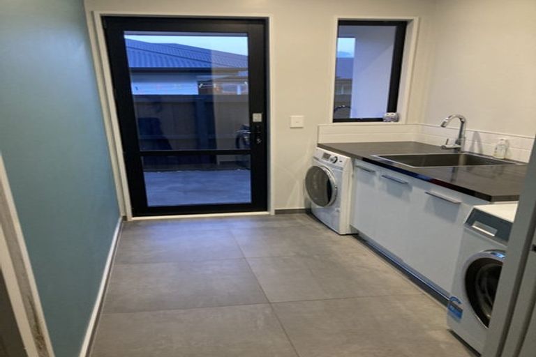 Photo of property in 16 Te Whenu Crescent, Marshland, Christchurch, 8083