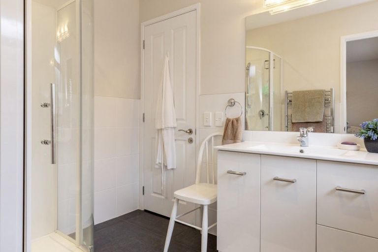 Photo of property in 53 Chateau Crescent, Rangatira Park, Taupo, 3330