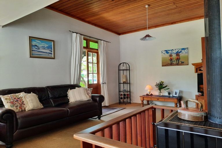 Photo of property in 81 Mckenzie Street, Geraldine, 7930