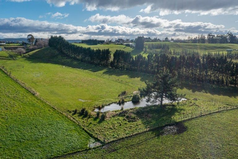 Photo of property in 319 Porangahau Road, Waipukurau, 4282