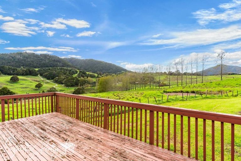 Photo of property in 260 Mountain Road, Maungaturoto, 0587