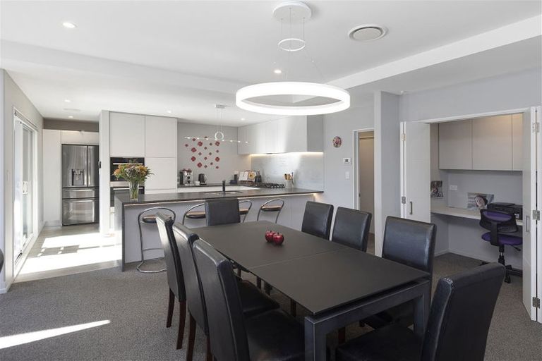 Photo of property in 10 Gerard Place, Rangiora, 7400