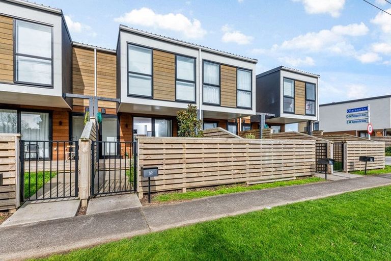 Photo of property in 3/2 Parson Lane, Papatoetoe, Auckland, 2025