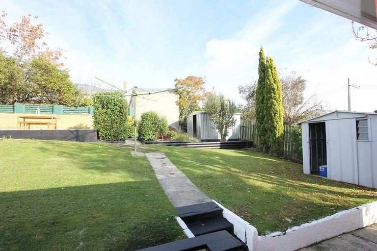 Photo of property in 23 Elwyn Crescent, Green Island, Dunedin, 9018