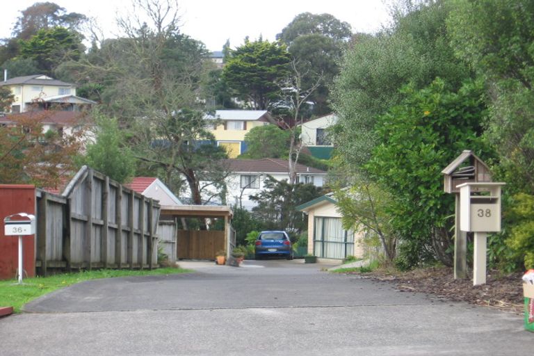 Photo of property in 34 Milan Drive, Glen Eden, Auckland, 0602