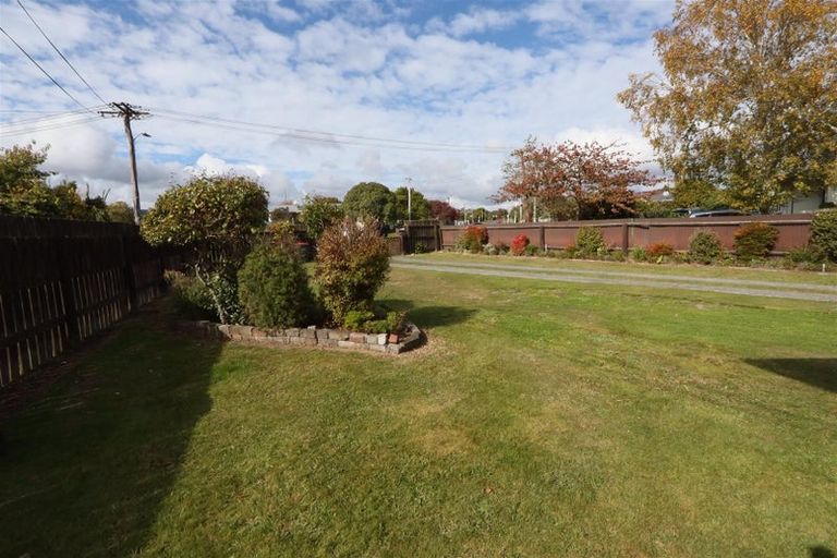 Photo of property in 15c Wingrove Road, Owhata, Rotorua, 3010