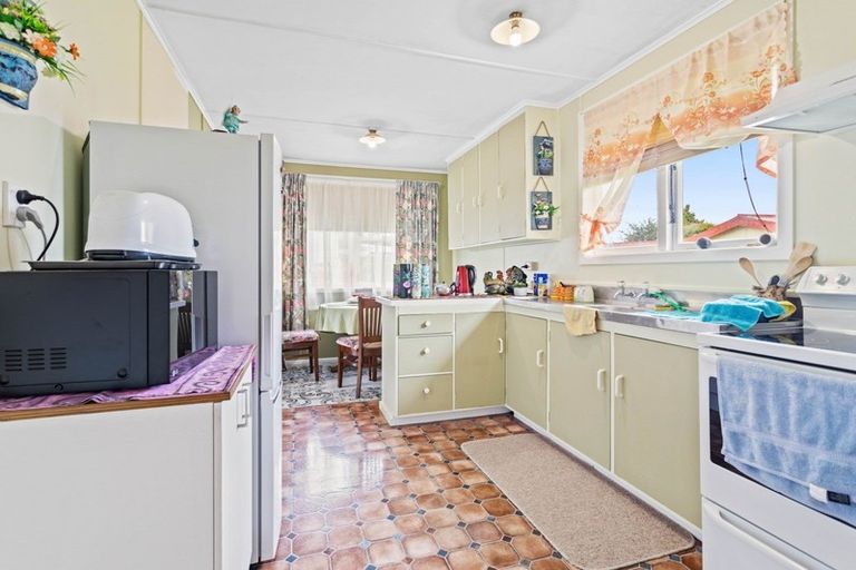 Photo of property in 2 Pateke Place, Tokoroa, 3420