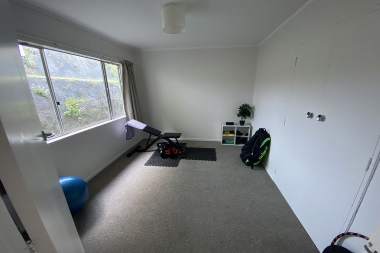 Photo of property in 5a Jerome Way, Crofton Downs, Wellington, 6035