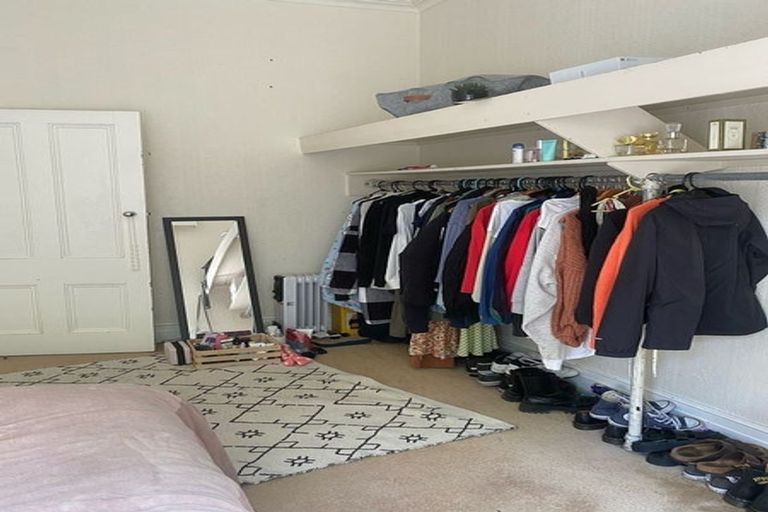 Photo of property in 355 The Terrace, Te Aro, Wellington, 6011