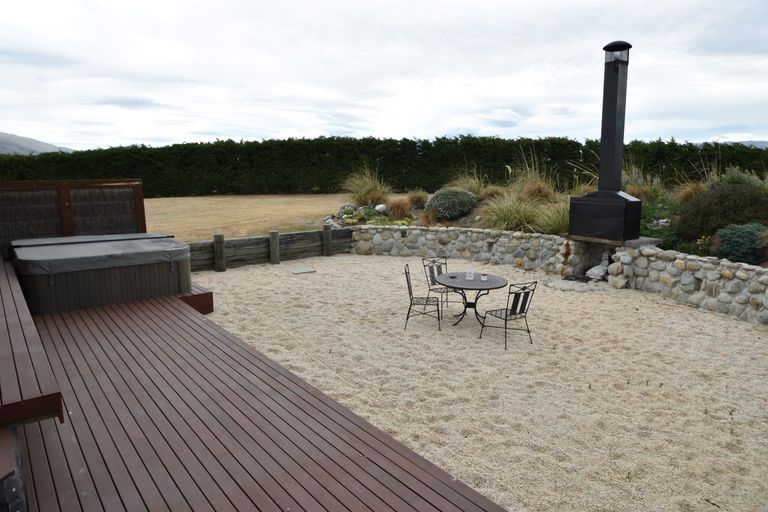 Photo of property in 279 Glen Lyon Road, Twizel, 7901