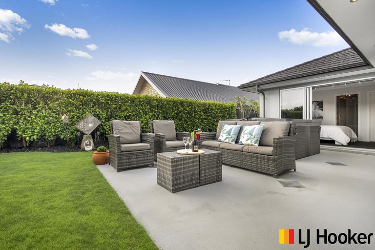 Photo of property in 6 Mirabell Place, Patumahoe, Pukekohe, 2679