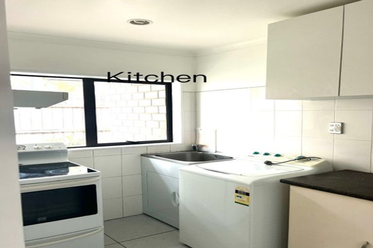 Photo of property in 102 Middlefield Drive, Flat Bush, Auckland, 2016