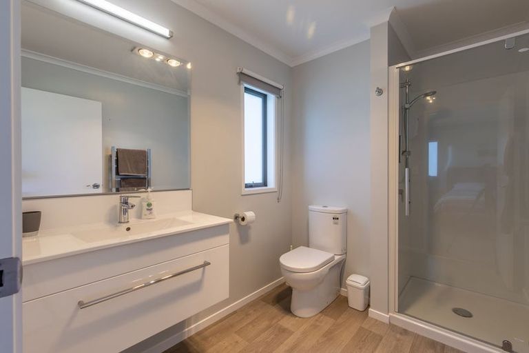 Photo of property in 112 Parekaawa Drive, Motuoapa, 3382