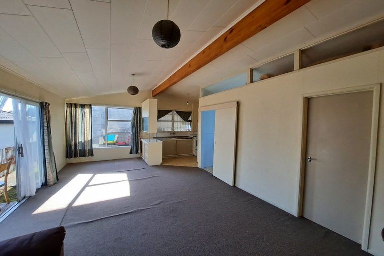 Photo of property in 46a Belt Road, Moturoa, New Plymouth, 4310