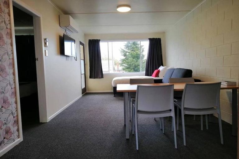 Photo of property in 1/17 Stanley Street, Claudelands, Hamilton, 3214